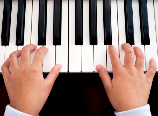 Синтезатор с микрофоном и держателем для нот детский Electronic Keyboard